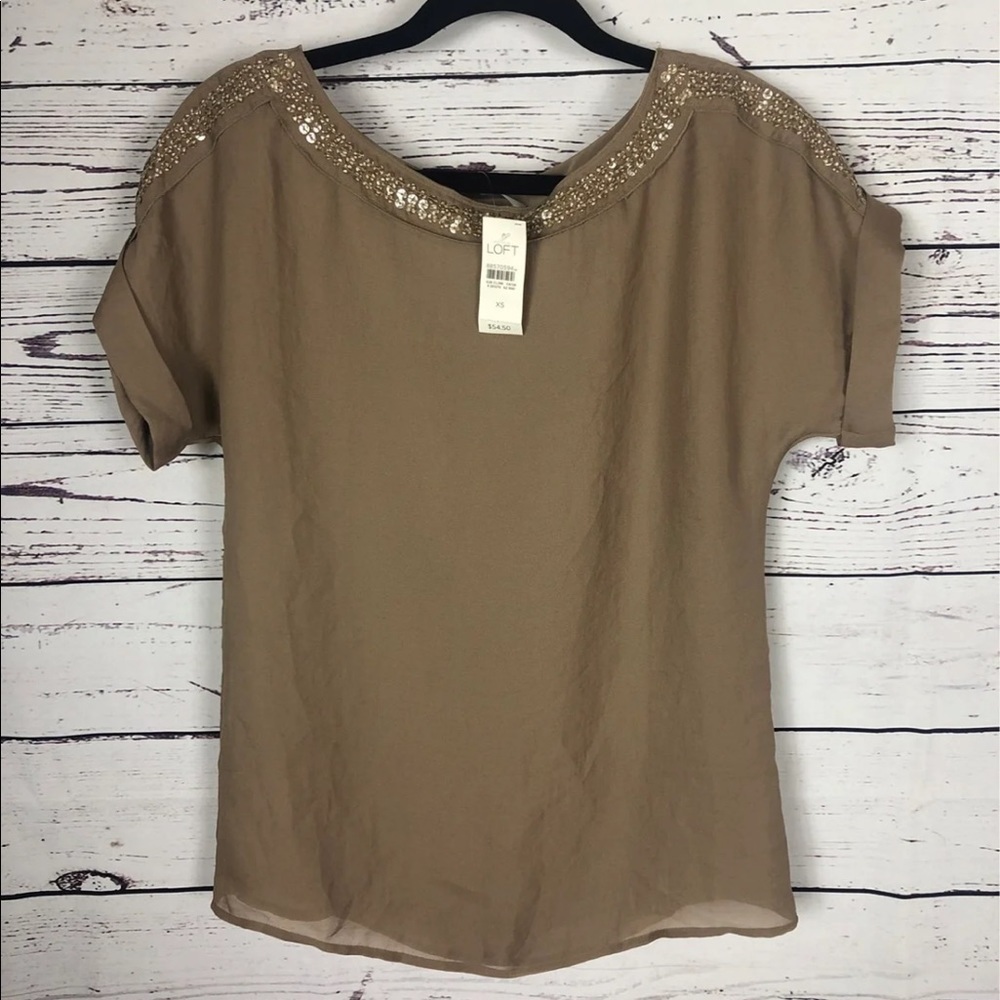 Ann Taylor Loft Sequence Top Nwt In A Size Xs - image 1